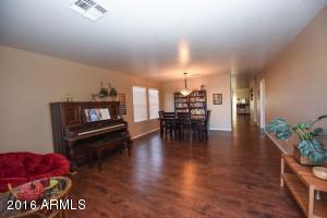 626 S Colonial Ct, Gilbert, AZ 85296 photo 5