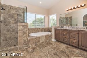 2142 E Drake Ct, Gilbert, AZ 85234 photo 12