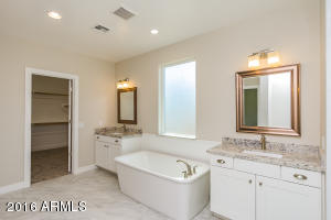 1315 E Ocotillo Rd, Phoenix, AZ 85014 photo 19
