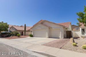 3902 E Windsong Dr, Phoenix, AZ 85048 photo 1