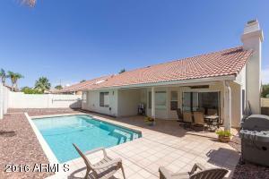 3902 E Windsong Dr, Phoenix, AZ 85048 photo 4