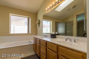 3902 E Windsong Dr, Phoenix, AZ 85048 photo 11