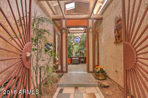 5043 E Osborn Rd, Phoenix, AZ 85018 photo 7
