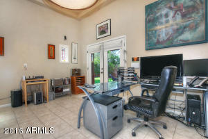 5043 E Osborn Rd, Phoenix, AZ 85018 photo 16