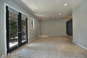 5043 E Osborn Rd, Phoenix, AZ 85018 photo 18