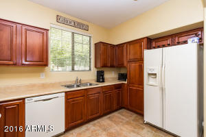 1971 Emily Ln, Gilbert, AZ 85295 photo 5