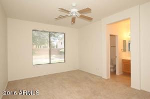 4333 E Oxford Ln, Gilbert, AZ 85295 photo 4