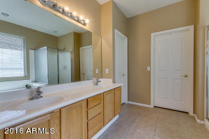 3605 E Meadowview Dr, Gilbert, AZ 85298 photo 20