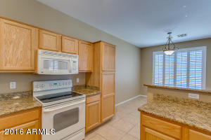 3605 E Meadowview Dr, Gilbert, AZ 85298 photo 5