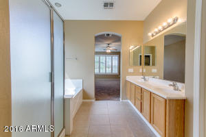 3605 E Meadowview Dr, Gilbert, AZ 85298 photo 23
