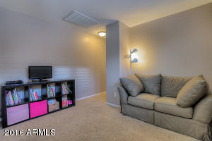 963 S Hawk Ln, Gilbert, AZ 85296 photo 10