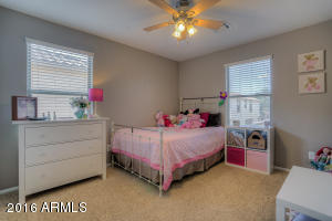 963 S Hawk Ln, Gilbert, AZ 85296 photo 14