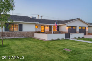 4520 E Clarendon Ave, Phoenix, AZ 85018 photo 1