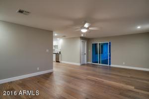 4520 E Clarendon Ave, Phoenix, AZ 85018 photo 9