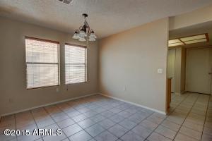 622 N Cobblestone St, Gilbert, AZ 85234 photo 11