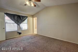 622 N Cobblestone St, Gilbert, AZ 85234 photo 16