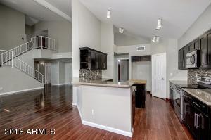 707 E Vaughn Ave, Gilbert, AZ 85234 photo 3