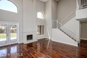 707 E Vaughn Ave, Gilbert, AZ 85234 photo 6