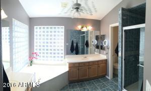 920 E Mountain Sage Dr, Phoenix, AZ 85048 photo 9