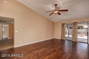 5435 Emerald Ave, Mesa, AZ 85206 photo 5