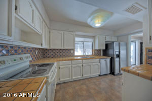 4628 E Desert Dr, Phoenix, AZ 85044 photo 13