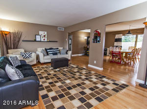 4202 W Harmont Dr, Phoenix, AZ 85051 photo 2
