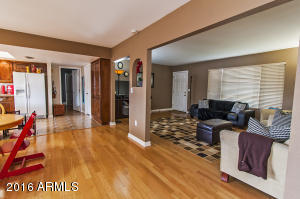4202 W Harmont Dr, Phoenix, AZ 85051 photo 4