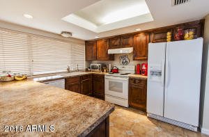 4202 W Harmont Dr, Phoenix, AZ 85051 photo 7