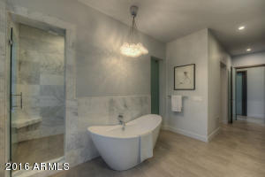 5833 N 46th St, Phoenix, AZ 85018 photo 19