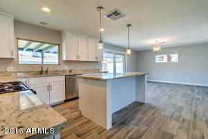 1008 E Concorda Dr, Tempe, AZ 85282 photo 9