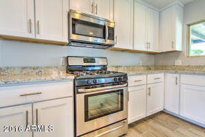 1008 E Concorda Dr, Tempe, AZ 85282 photo 8