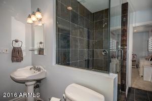 4835 N 30th Pl, Phoenix, AZ 85016 photo 19