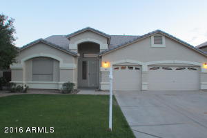 461 W Merrill Ave, Gilbert, AZ 85233 photo 1