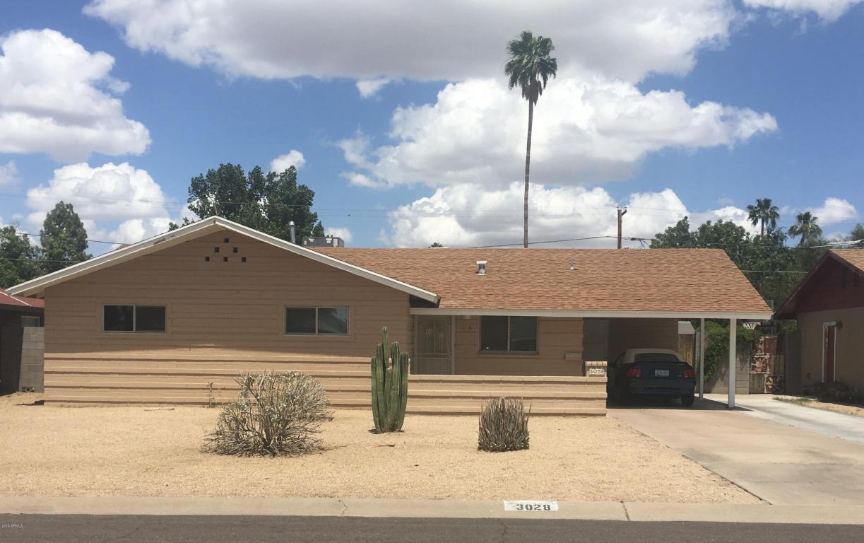 3028 Earll Dr, Phoenix, AZ 85016 photo 4