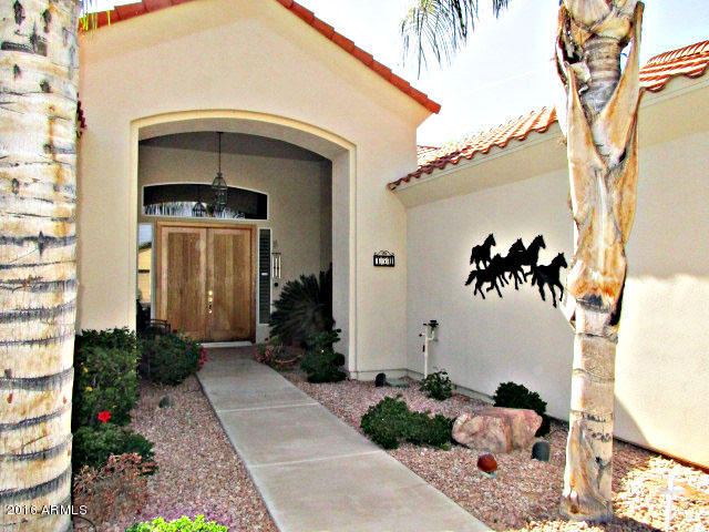 450 S Jared Dr, Gilbert, AZ 85296 photo 2