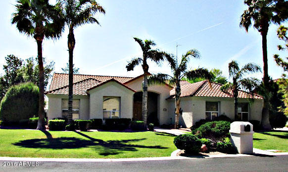 450 S Jared Dr, Gilbert, AZ 85296 photo 1