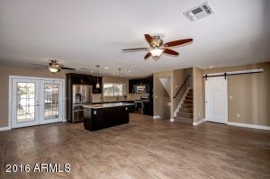 1315 E La Jolla Dr, Tempe, AZ 85282 photo 1