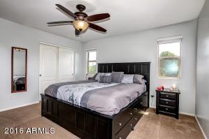 863 S Pheasant Dr, Gilbert, AZ 85296 photo 29