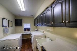 907 E Grandview Rd, Phoenix, AZ 85022 photo 12