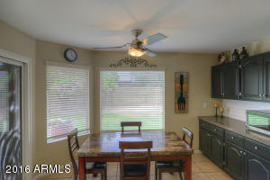 907 E Grandview Rd, Phoenix, AZ 85022 photo 7
