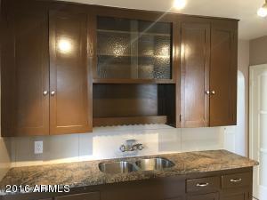 309 E Clarendon Ave, Phoenix, AZ 85012 photo 8