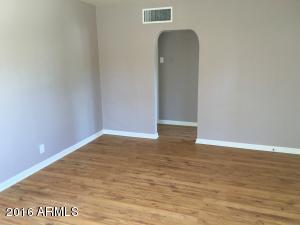 309 E Clarendon Ave, Phoenix, AZ 85012 photo 3