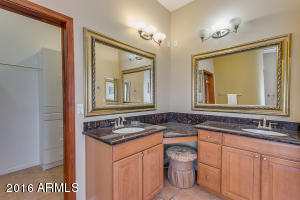 811 E Frontier St, Apache Junction, AZ 85119 photo 5