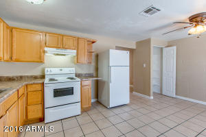 7225 W Camelback Rd, Phoenix, AZ 85033 photo 10