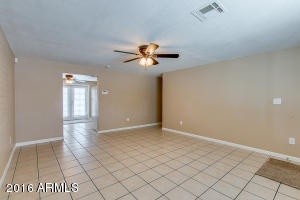 7225 W Camelback Rd, Phoenix, AZ 85033 photo 5