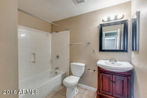 7225 W Camelback Rd, Phoenix, AZ 85033 photo 22