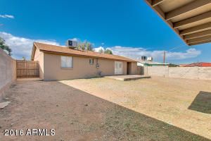 7225 W Camelback Rd, Phoenix, AZ 85033 photo 26