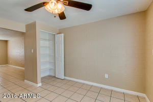 7225 W Camelback Rd, Phoenix, AZ 85033 photo 14