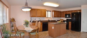 7315 S 37th Dr, Phoenix, AZ 85041 photo 9