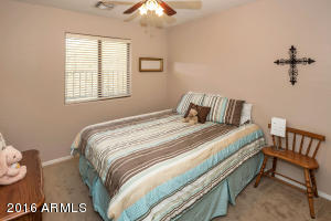 2736 E Beautiful Ln, Phoenix, AZ 85042 photo 19